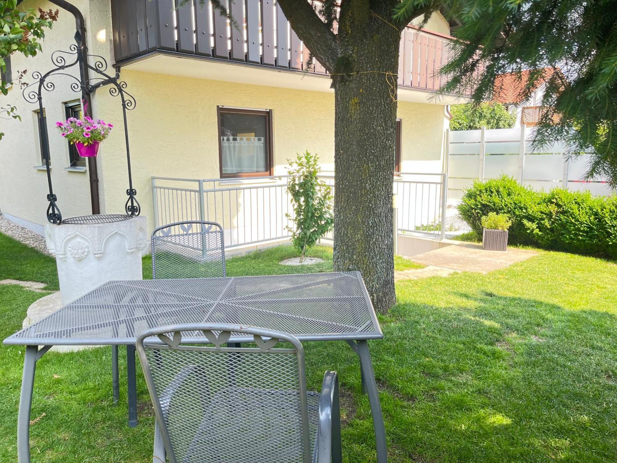 Appartement Am Strassland Kirchheim bei Muenchen Eksteriør billede